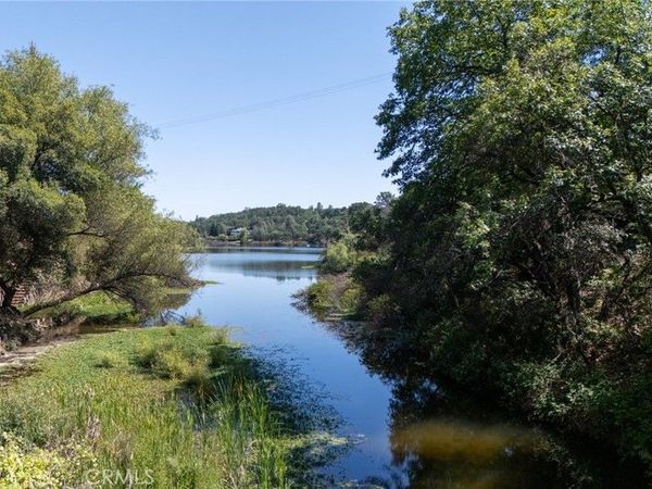 16985 Knollview, Hidden Valley Lake, CA 95467