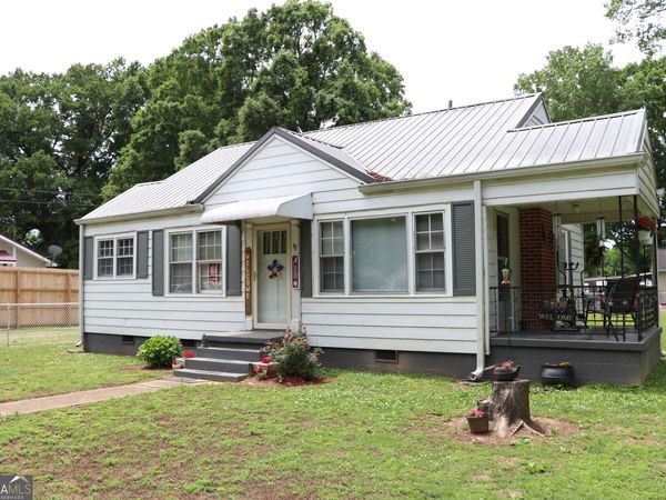 95 Cherry Street, Trion, GA 30753