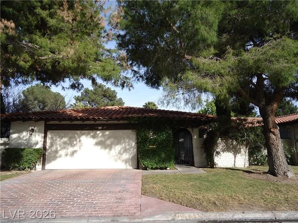 2313 CALLE DE NUEVO , Las Vegas, NV 89102