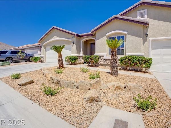 10134 Clark Wooldridge Court , Las Vegas, NV 89129