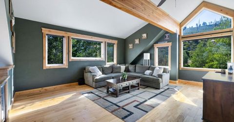 812 Elk Point Drive, South Lake Tahoe, CA 96150 Photo