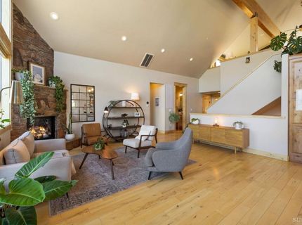 812 Elk Point Drive, South Lake Tahoe, CA 96150 Photo