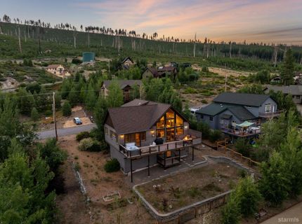 812 Elk Point Drive, South Lake Tahoe, CA 96150 Photo