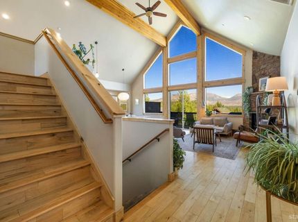 812 Elk Point Drive, South Lake Tahoe, CA 96150 Photo