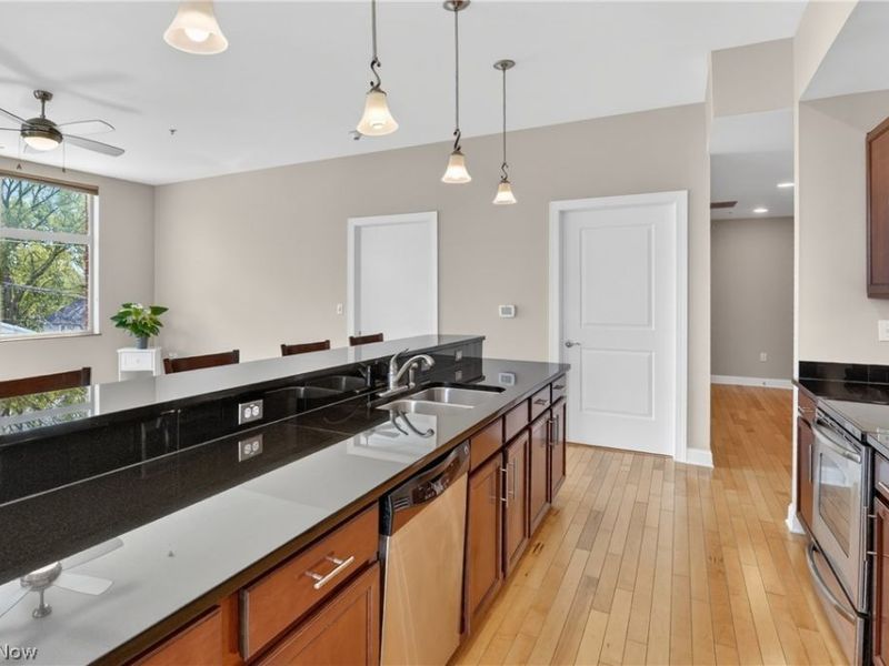 65 E College Street, Unit 203, Oberlin, OH 44074 Photo 29