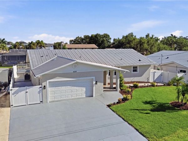 4219 2ND AVENUE NE, BRADENTON, FL 34208