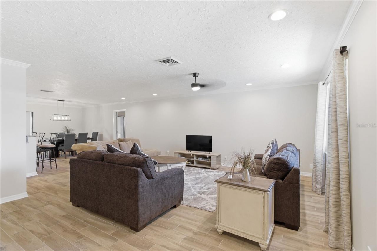 4219 2nd Avenue Ne, Bradenton, FL 34208 Photo