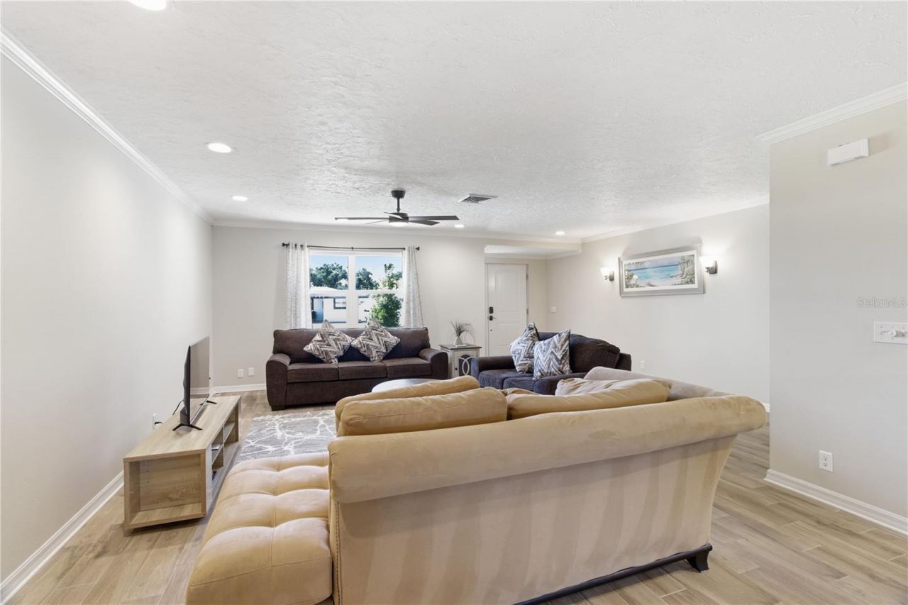 4219 2nd Avenue Ne, Bradenton, FL 34208 Photo