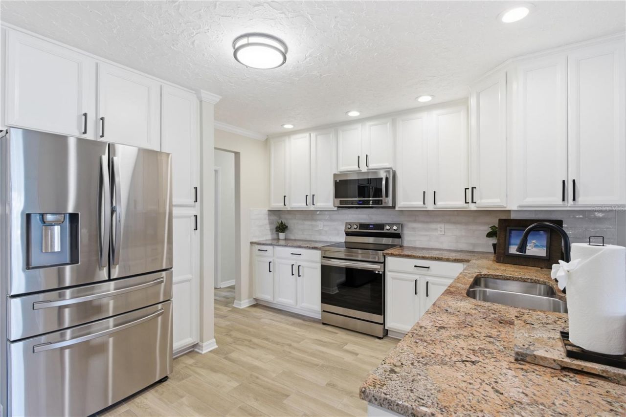 4219 2nd Avenue Ne, Bradenton, FL 34208 Photo