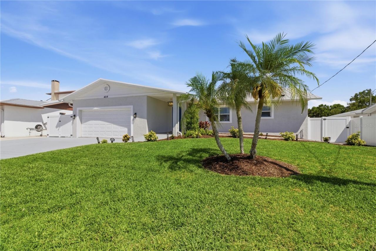4219 2nd Avenue Ne, Bradenton, FL 34208 Photo