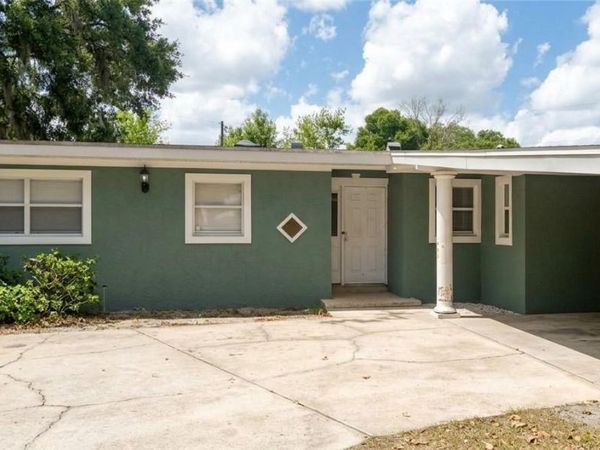 6102 OAKCREST CIRCLE, ORLANDO, FL 32808