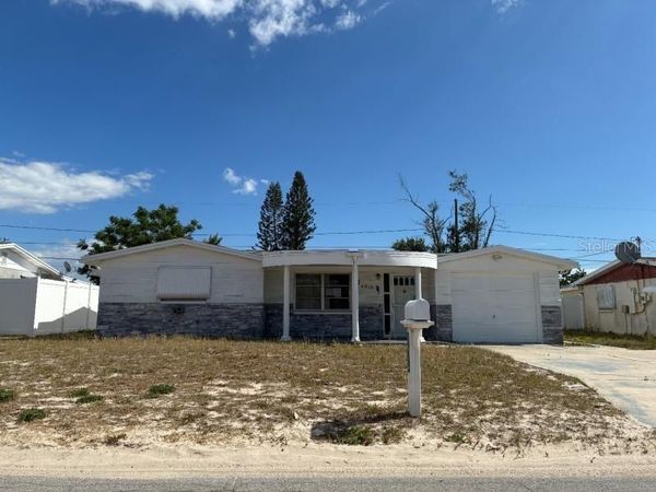 HOLIDAY, FL 34690