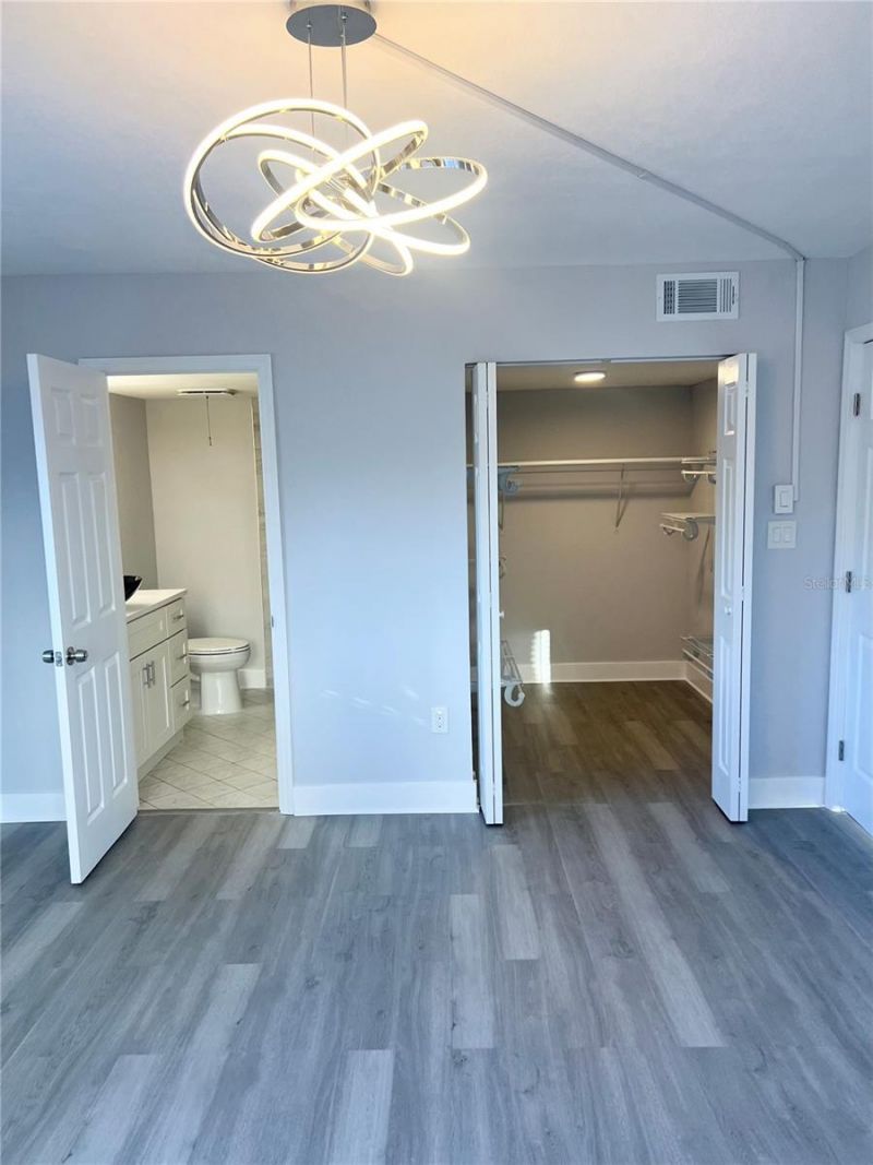 4550 Overlook Drive Ne, Unit 156, Saint Petersburg, FL 33703 Photo