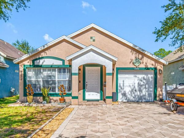 13132 CARROLLWOOD CREEK DRIVE , TAMPA, FL 33624