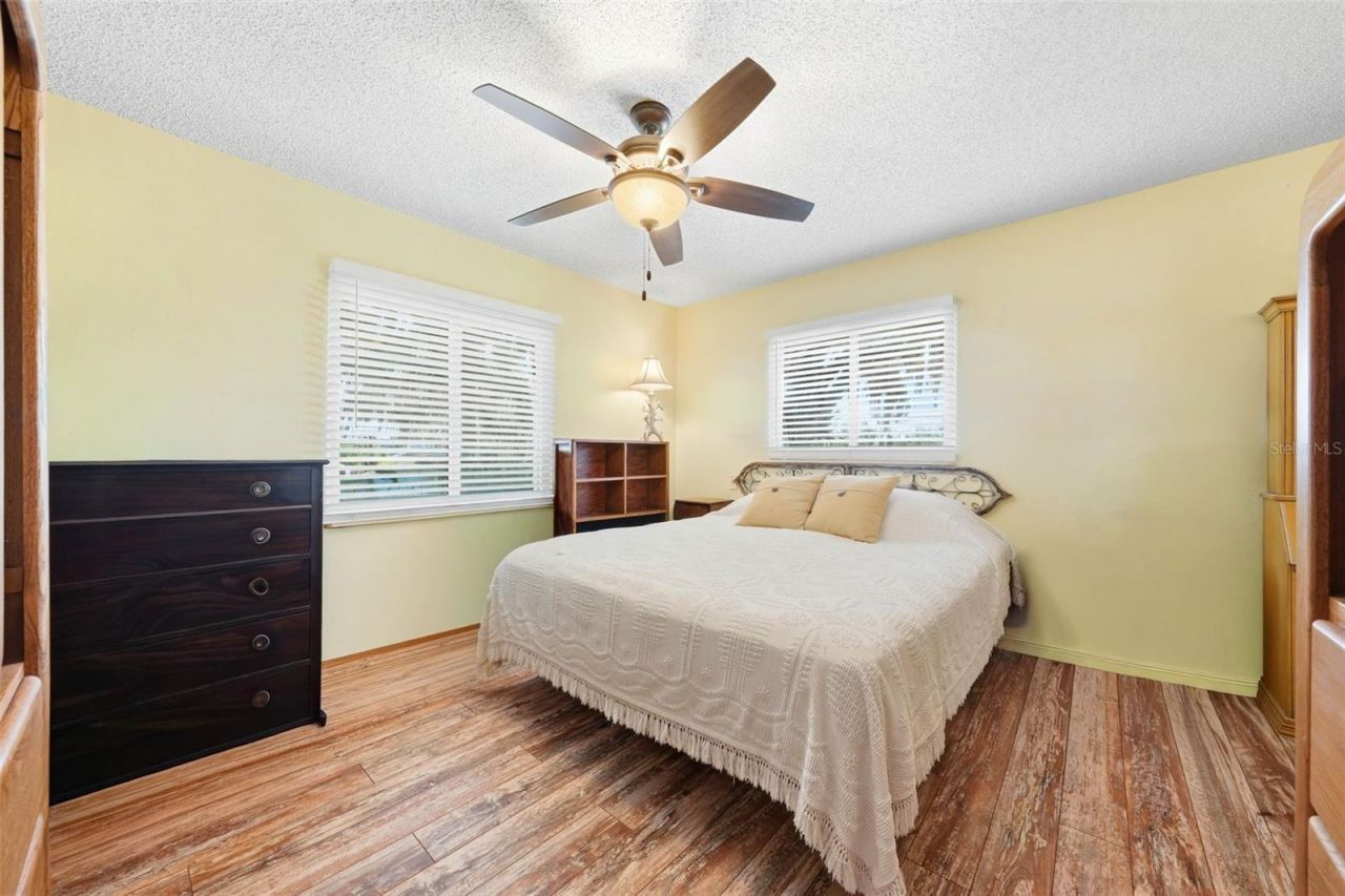 400 Lakeshore Drive, Eustis, FL 32726 Photo