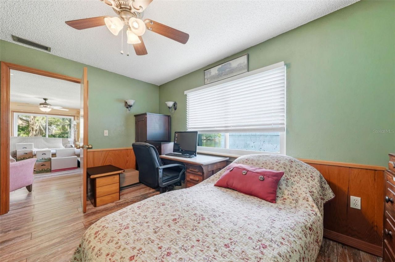 400 Lakeshore Drive, Eustis, FL 32726 Photo
