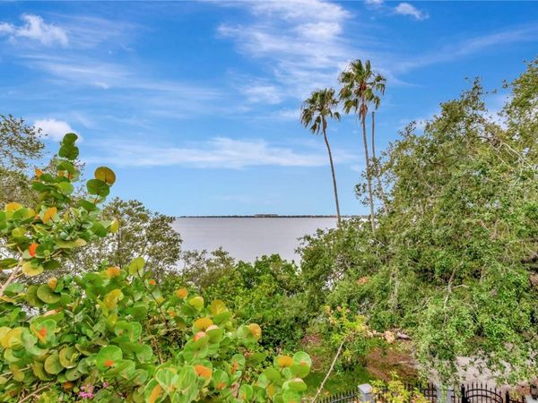 6220 BAYSHORE BOULEVARD , TAMPA, FL 33611