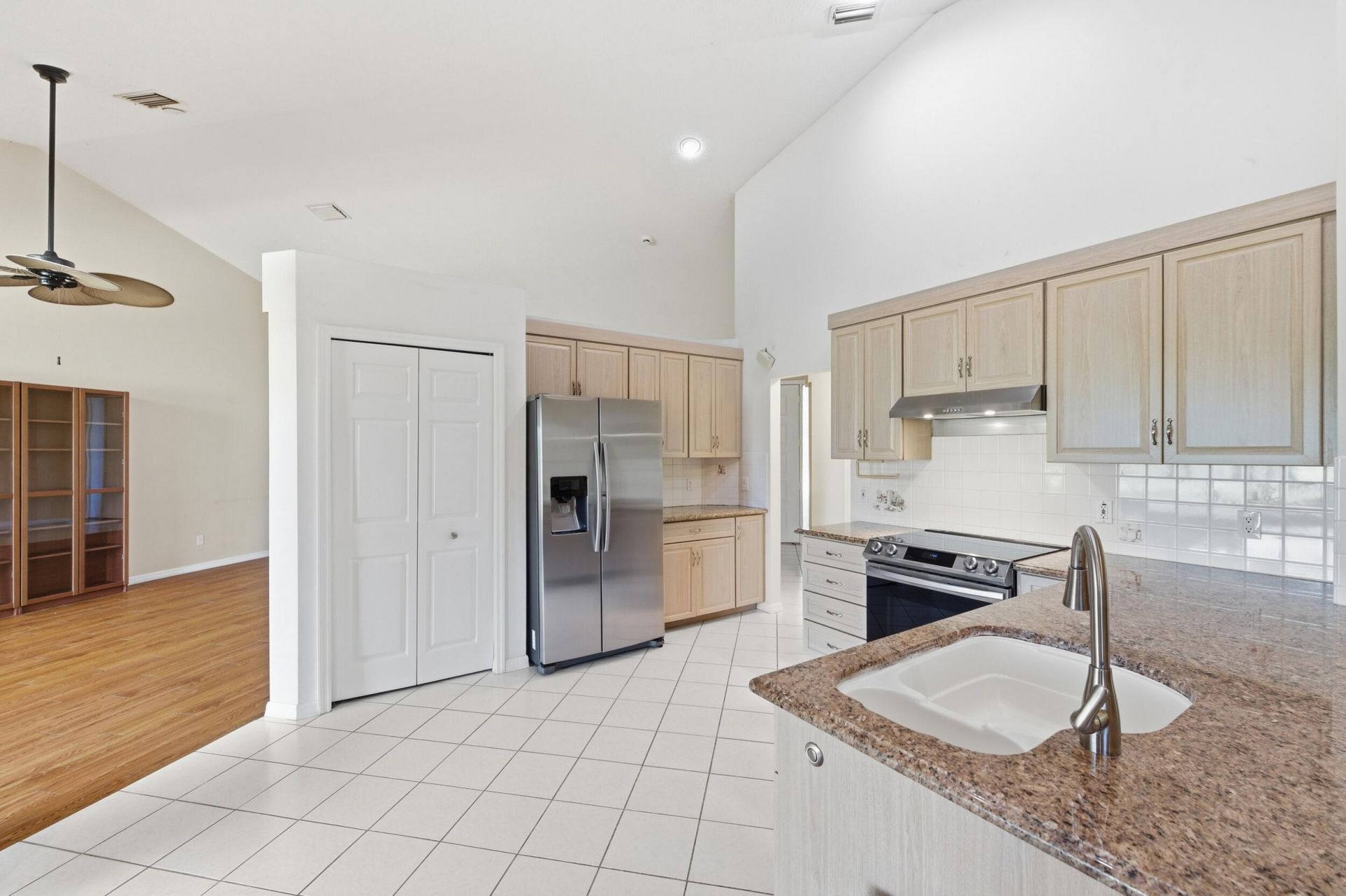 1960 SE 9th Avenue, Okeechobee, FL 34974 Photo