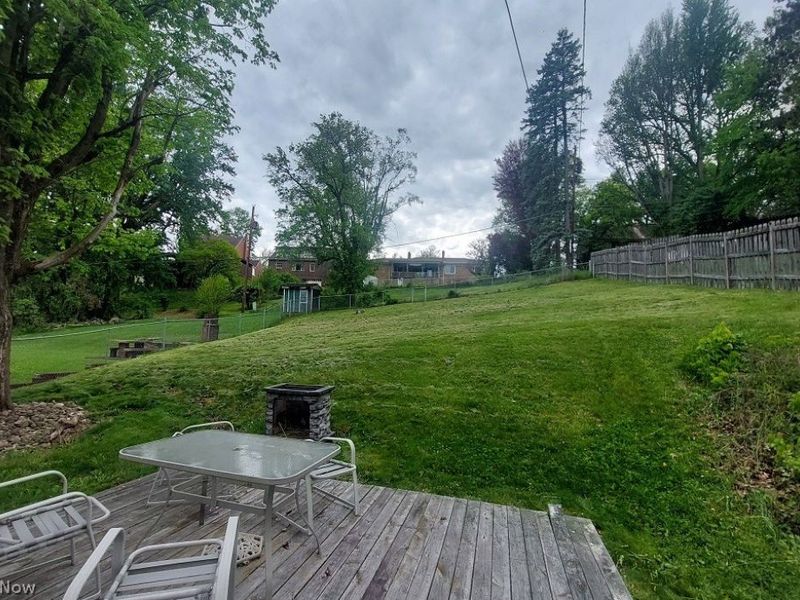 2915 Whitehaven Boulevard, Steubenville, OH 43952 Photo 13