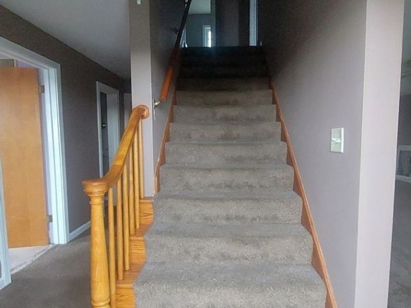 2915 Whitehaven Boulevard, Steubenville, OH 43952 Photo 2