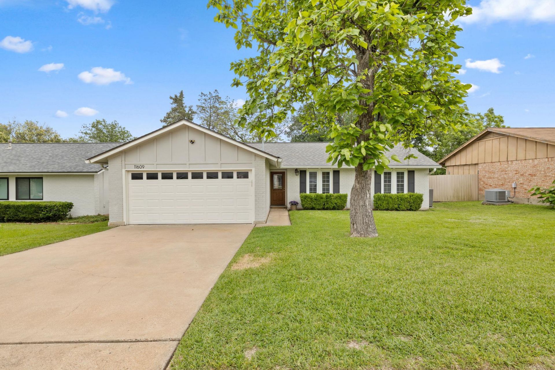 11609 Fast Horse Dr, Austin, TX 78759 Main Photo