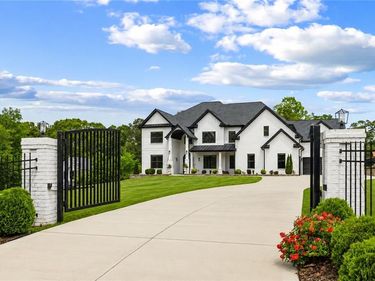 3735 Hamilton Mill Road, Buford, GA 30519