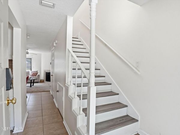 7701 BAYMEADOWS Circle W, Unit 1077, Jacksonville, FL 32256