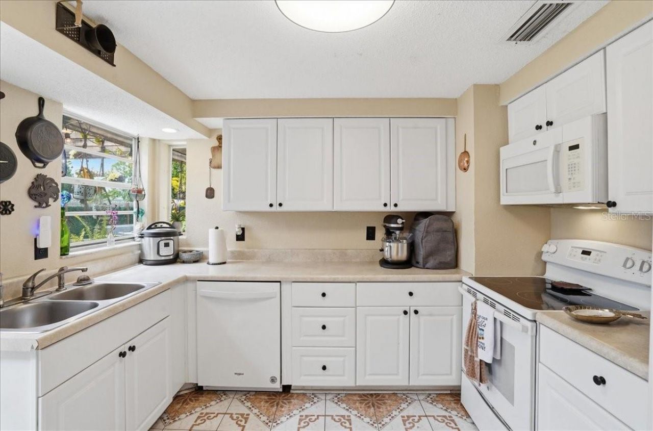 6308 5th Street W, Bradenton, FL 34207 Photo