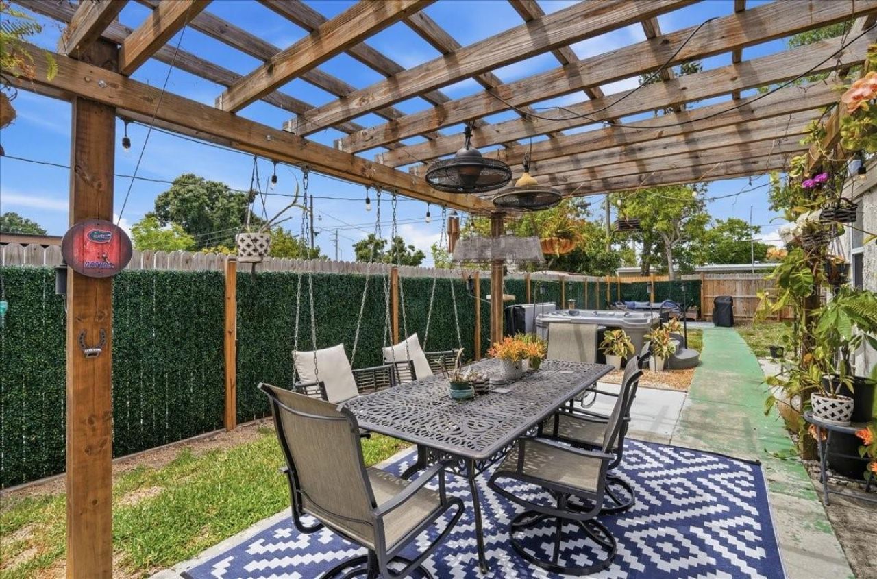 6308 5th Street W, Bradenton, FL 34207 Photo
