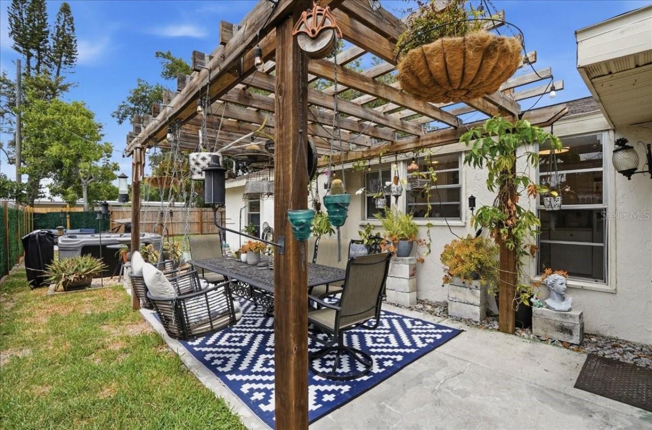 6308 5th Street W, Bradenton, FL 34207 Photo