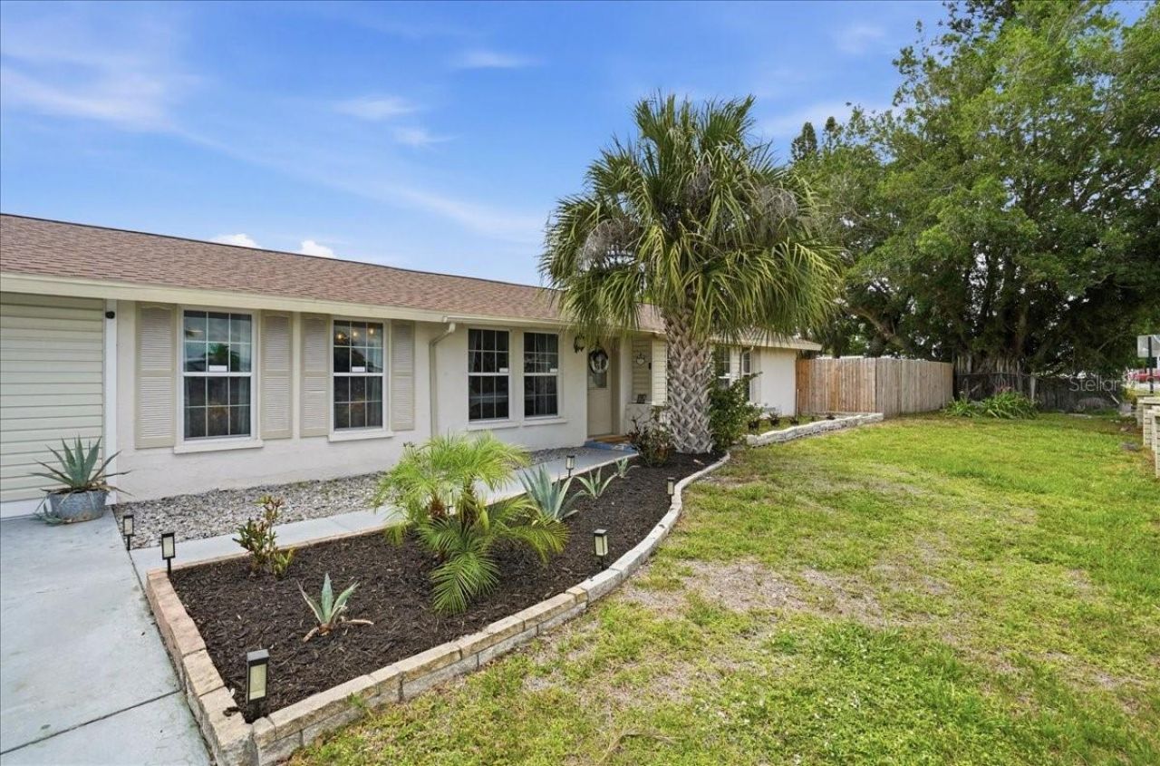 6308 5th Street W, Bradenton, FL 34207 Photo