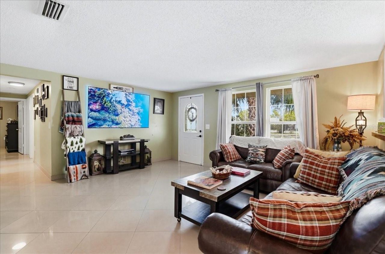 6308 5th Street W, Bradenton, FL 34207 Photo