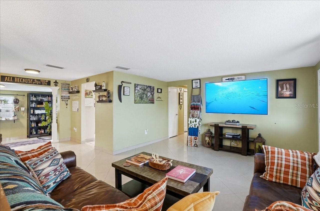 6308 5th Street W, Bradenton, FL 34207 Photo