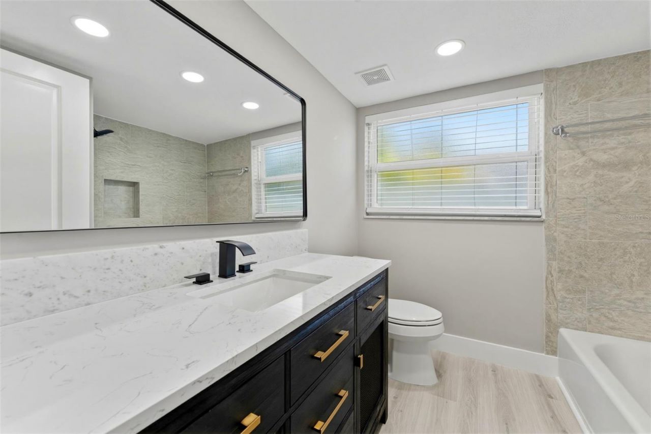 140 88th Avenue Ne, Saint Petersburg, FL 33702 Photo