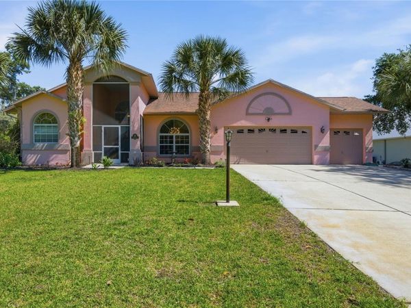 8204 E FAIRWAY LOOP , INVERNESS, FL 34450