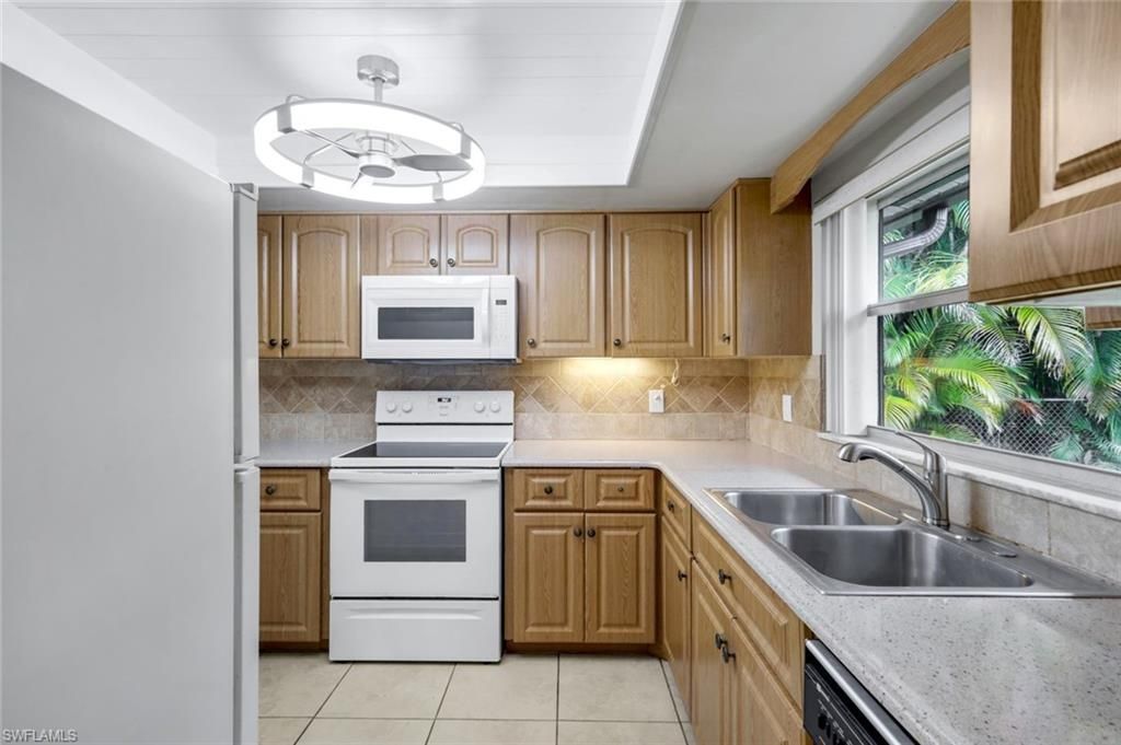 6302 Hofstra Ct W, Fort Myers, FL 33919 Photo