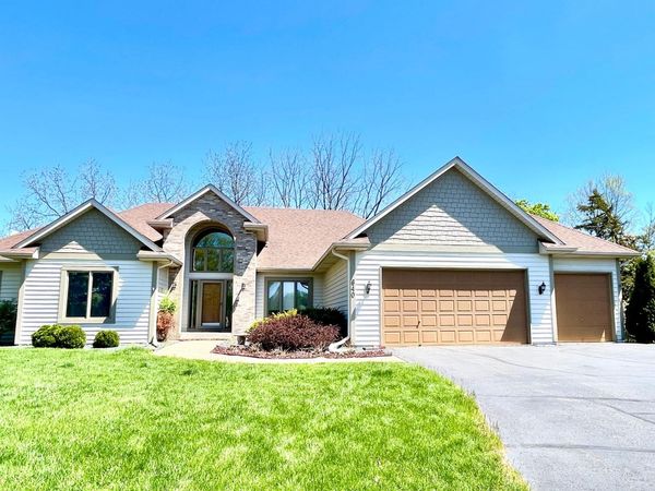 640 S Park Court , Hastings, MN 55033