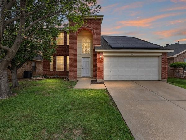 312 Elk Run Drive, Fort Worth, TX 76140