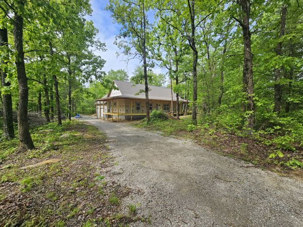 488 Hunters Trail Way , Altamont, TN 37301