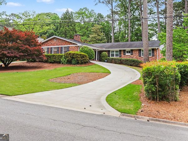 2241 Fairoaks Road, Decatur, GA 30033