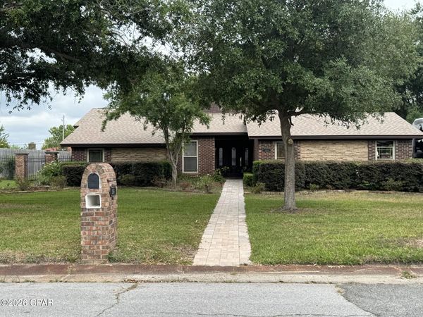 2816 Mary Baldwin Circle , Panama City, FL 32405
