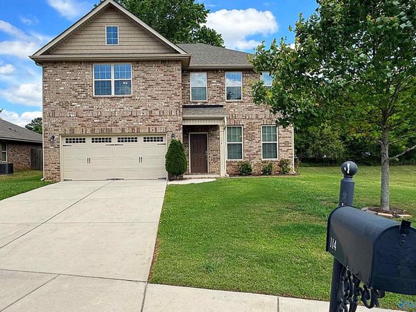 114 Summer Pointe Lane, Madison, AL 35757