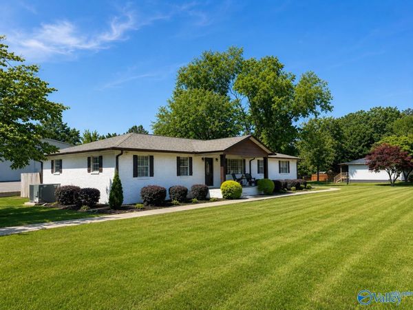202 Helen Street, Rainbow City, AL 35906