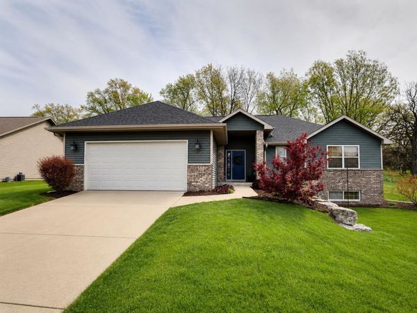218 Noahs Arc Court, Evansville, WI 53536