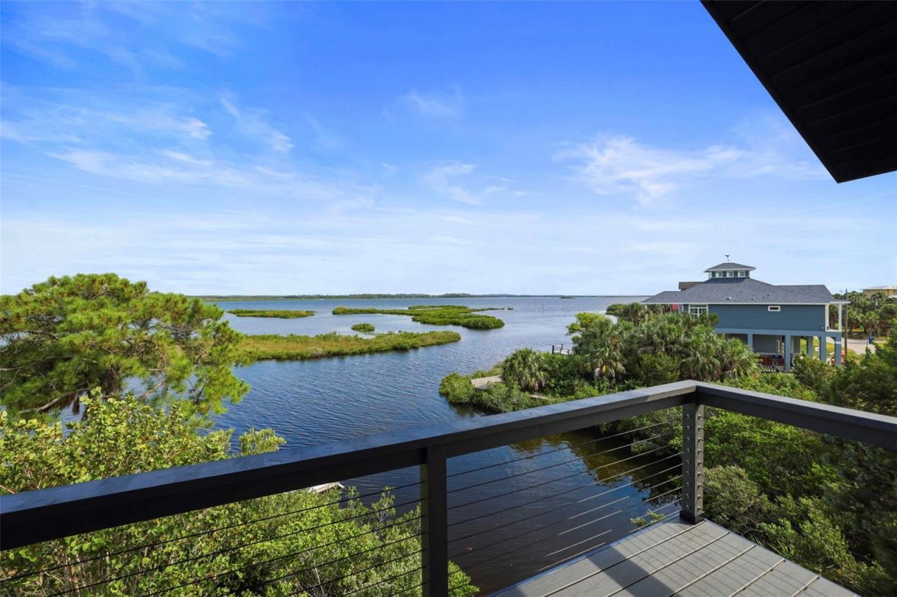 10701 Pine Island Drive , Weeki Wachee, FL 34607 Photo