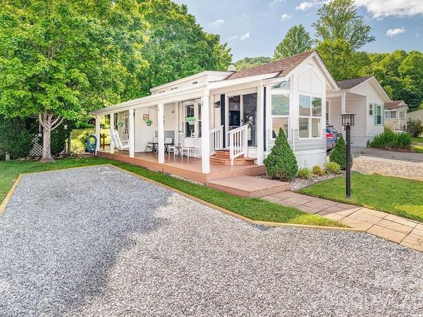 161 Summer Place Drive, Waynesville, NC 28785