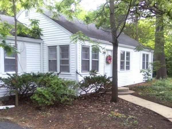 1805 Gilbert Avenue, Downers Grove, IL 60515