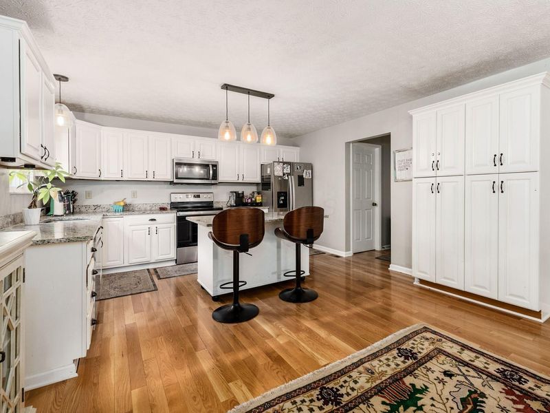 6174 Buckeye Parkway , Grove City, OH 43123 Photo 15