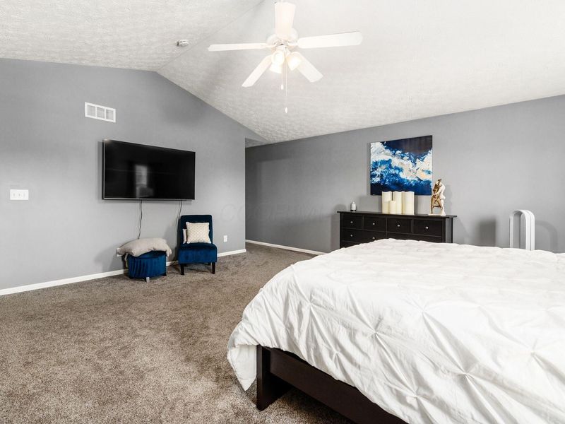 6174 Buckeye Parkway , Grove City, OH 43123 Photo 40
