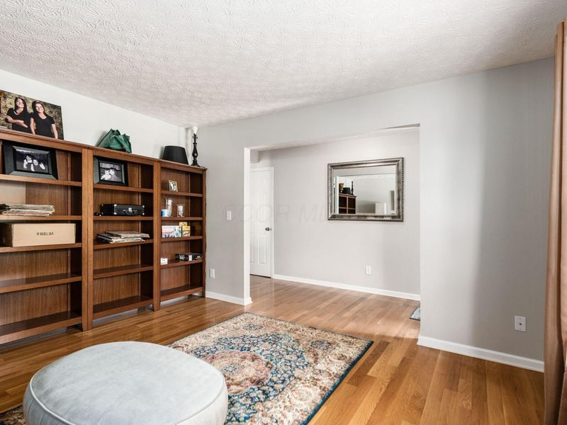 6174 Buckeye Parkway , Grove City, OH 43123 Photo 8